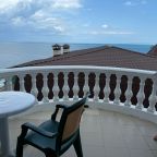 Полулюкс (ЮЖНЫЙ (3-х местный) Корпус 1 (200 метров до моря)), Мини-отель Мечта