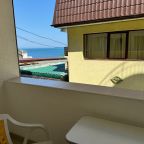 Двухместный (НОМЕР "СТАНДАРТ КОМФОРТ" ЮЖНЫЙ (3-х местный) Корпус 1 (200 метров до моря)), Мини-отель Мечта