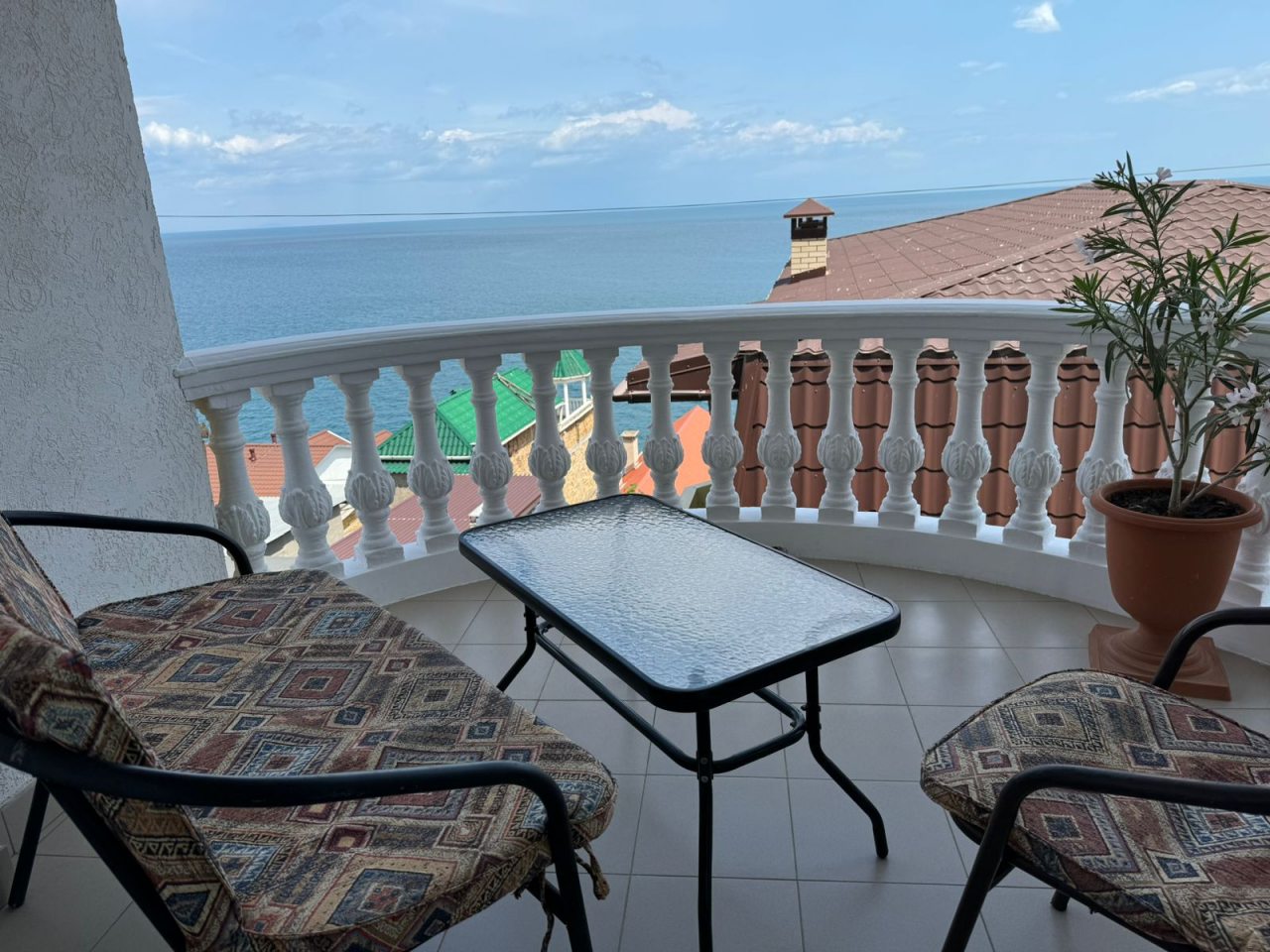 Полулюкс (ЮЖНЫЙ (4-х местный) Корпус 1 (200 метров до моря)), Мини-отель Мечта