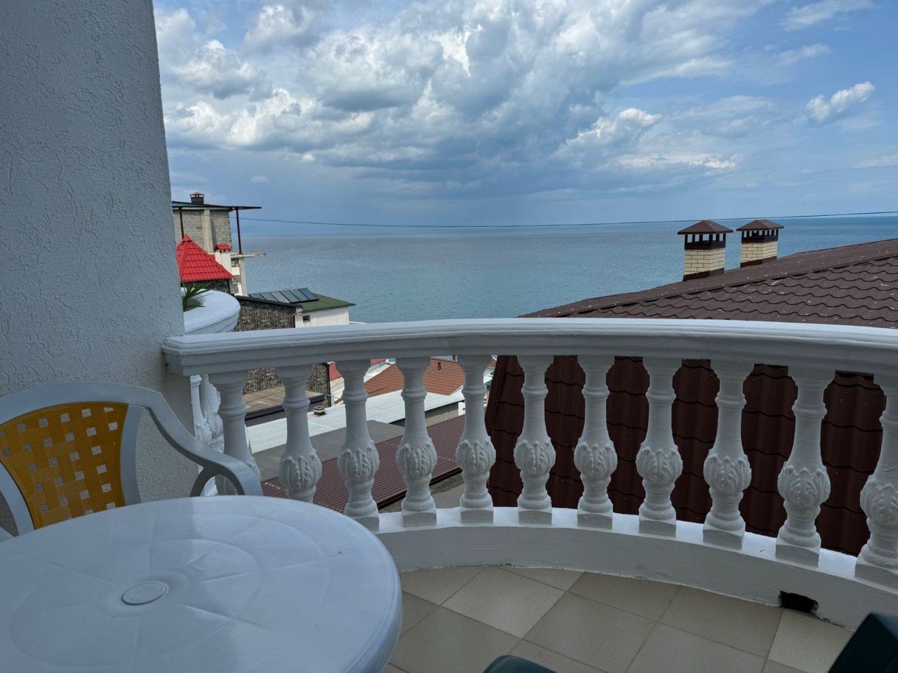 Полулюкс (ЮЖНЫЙ (4-х местный) Корпус 1 (200 метров до моря)), Мини-отель Мечта