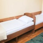 Четырехместный (Кровать в 4-местном женском номере "эконом"), SMART HOTEL Барнаул