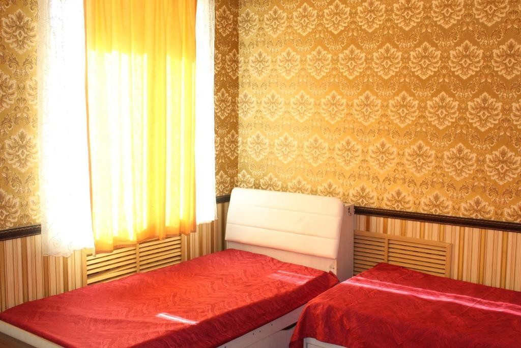 Номер (Односпальная кровать в общем номере для женщин) хостела Огонь, Саратов
