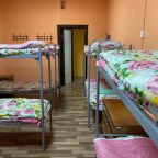 Десятиместный Мужской (Спальное место на двухъярусной кровати в общем номере для мужчин), Хостел WeekendSleep
