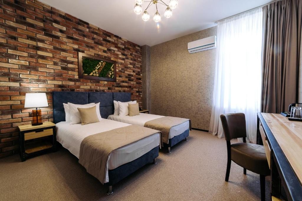 Двухместный (Улучшенный, С 1 кроватью или 2 отдельными кроватями) отеля Дубрава, Смоленск