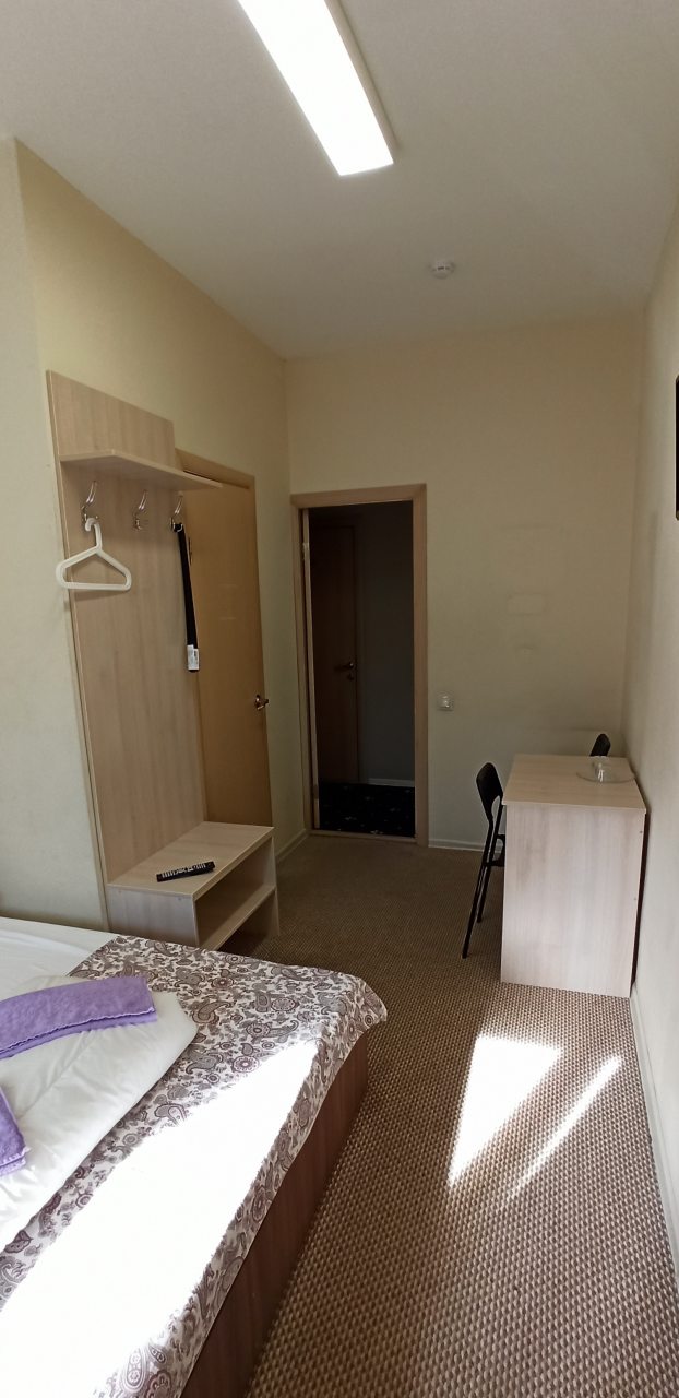 Двухместный номер с двухспальной кроватью