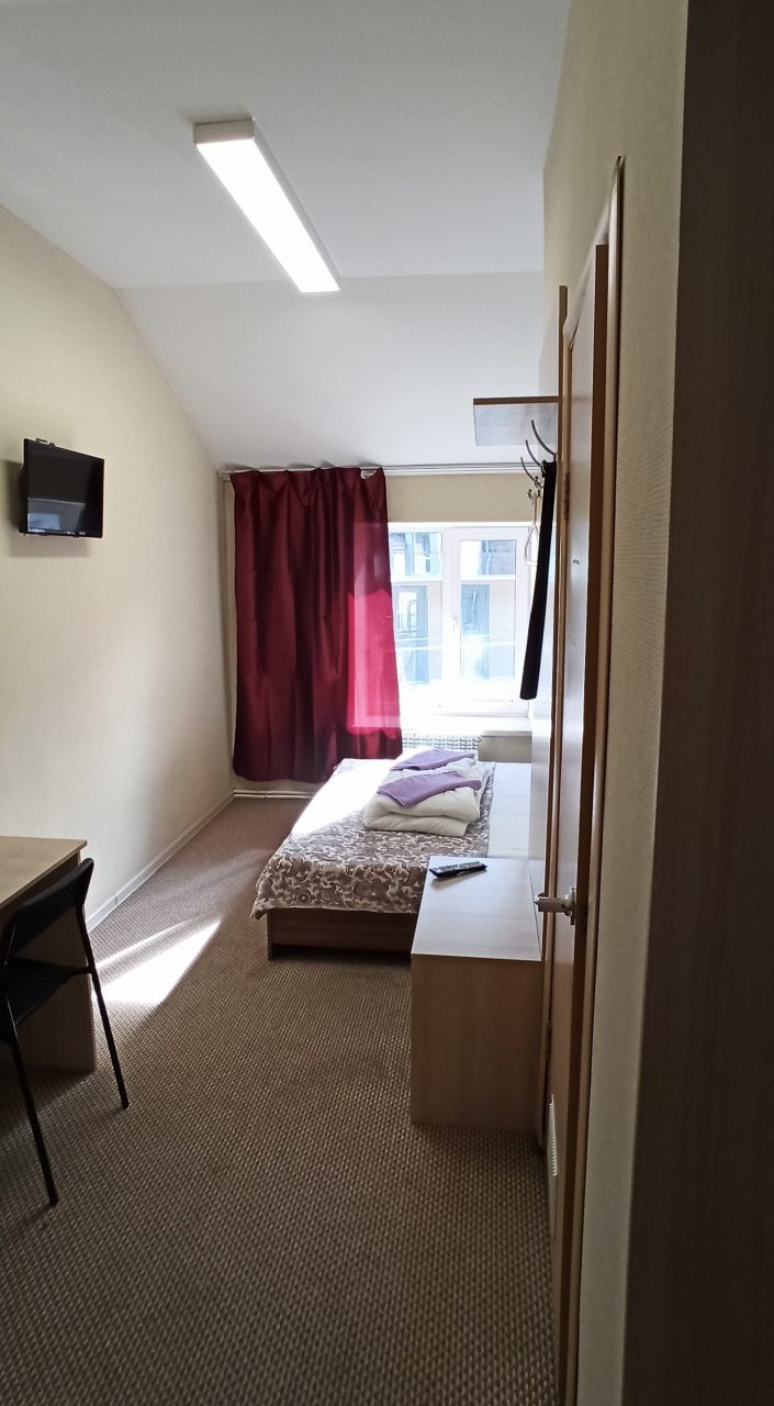 Двухместный номер с двухспальной кроватью