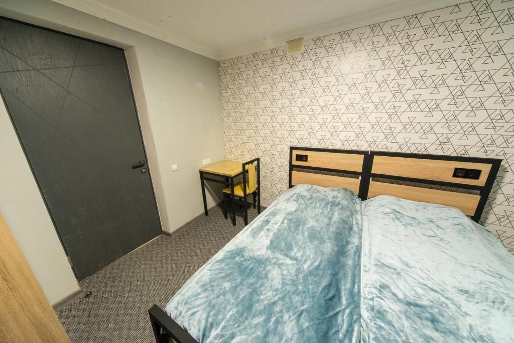 Двухместный (Двухместный номер с 1 кроватью или 2 отдельными кроватями) хостела Hostel 211A, Алматы