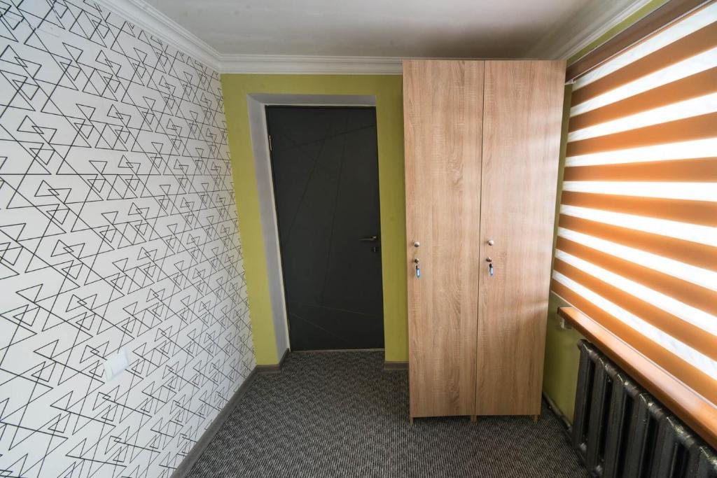 Двухместный (Двухместный номер с 1 кроватью или 2 отдельными кроватями) хостела Hostel 211A, Алматы