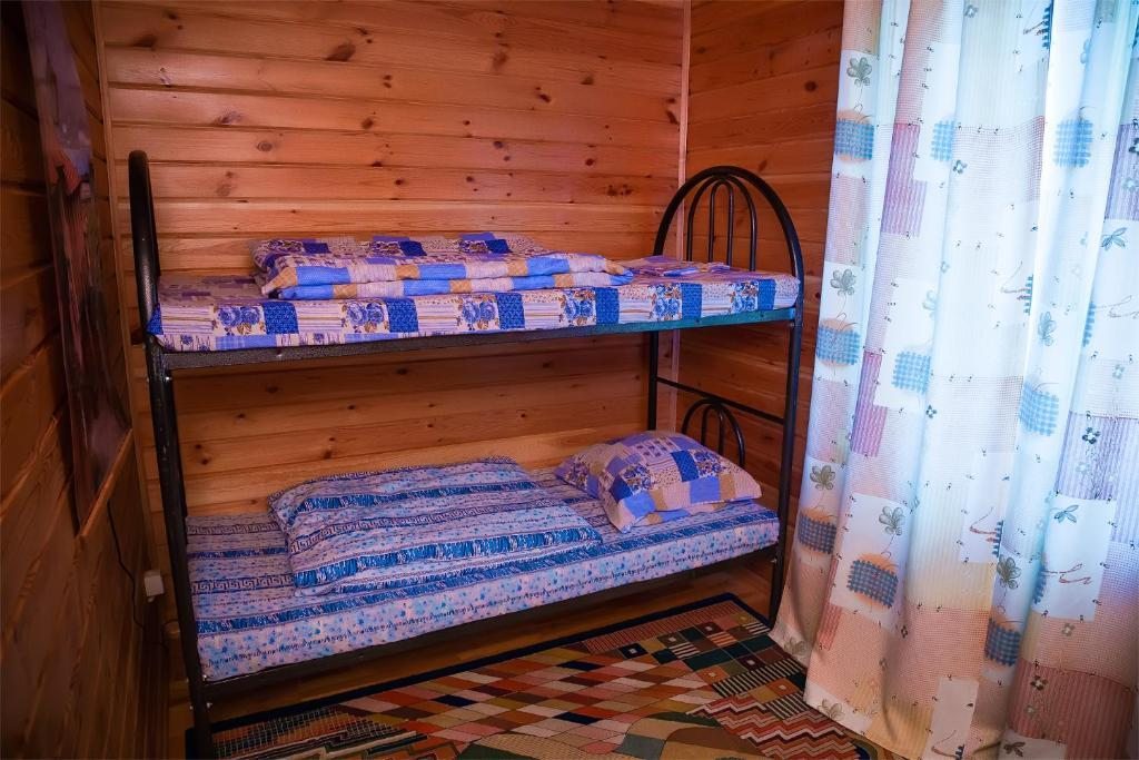 Номер (Кровать в общем номере с 4 кроватями) хостела Hostel SHYMBULAK, Алматы