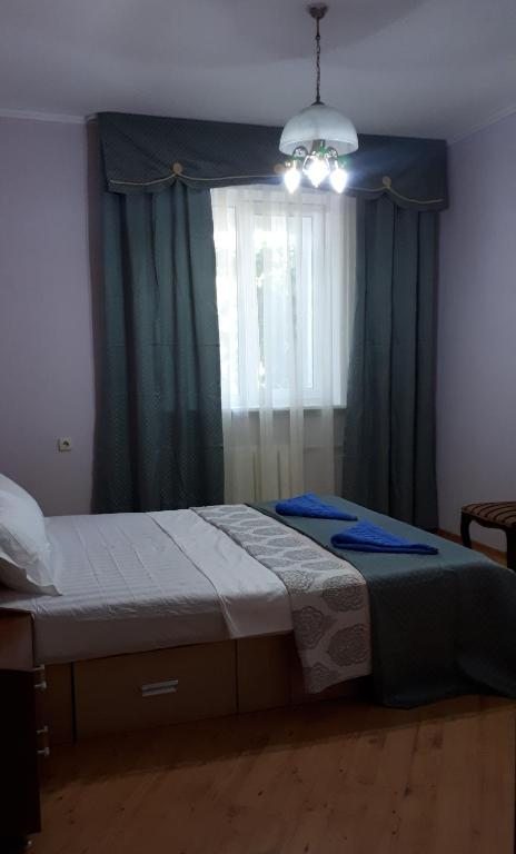 Двухместный (Бюджетный двухместный номер с 1 кроватью) хостела WT Hostel World Travelers, Алматы