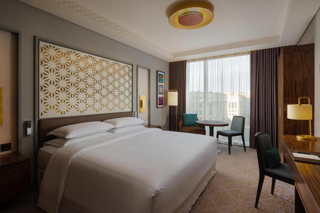 Двухместный (Апартаменты-студио с 1 кроватью размера «king-size») отеля Sheraton Astana Hotel, Астана