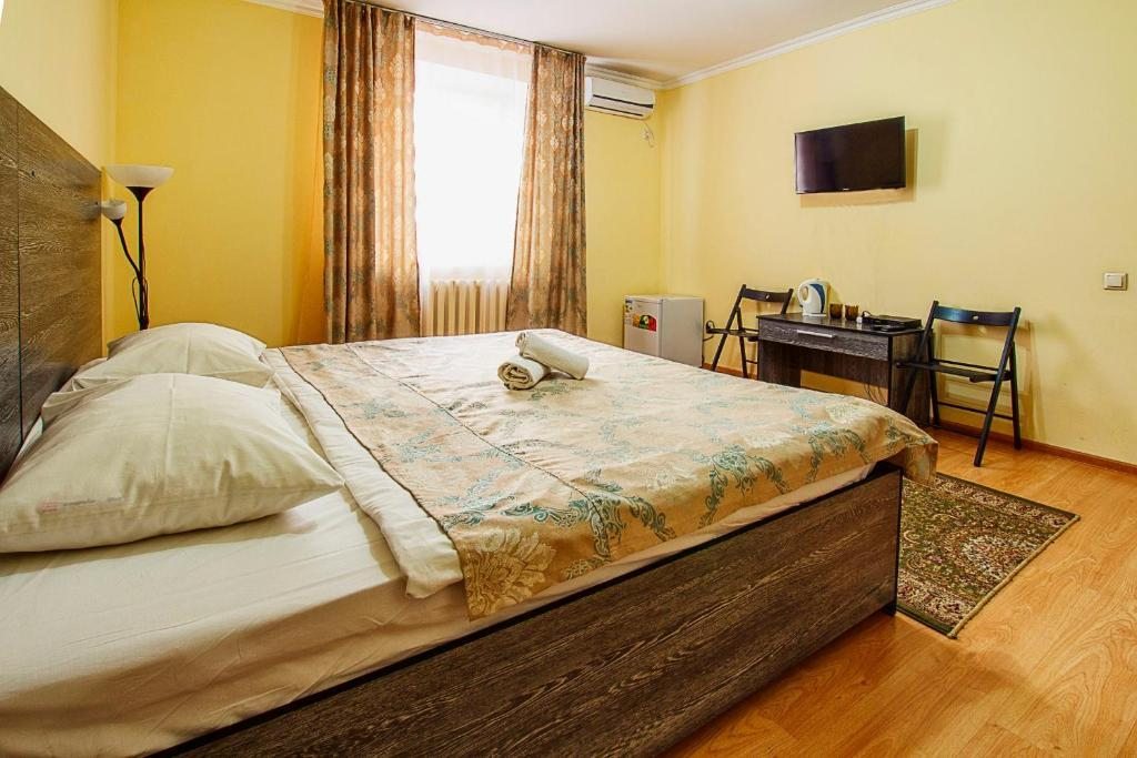 Двухместный (Стандартный двухместный номер с 1 кроватью или 2 отдельными кроватями) отеля Bereket, Астана
