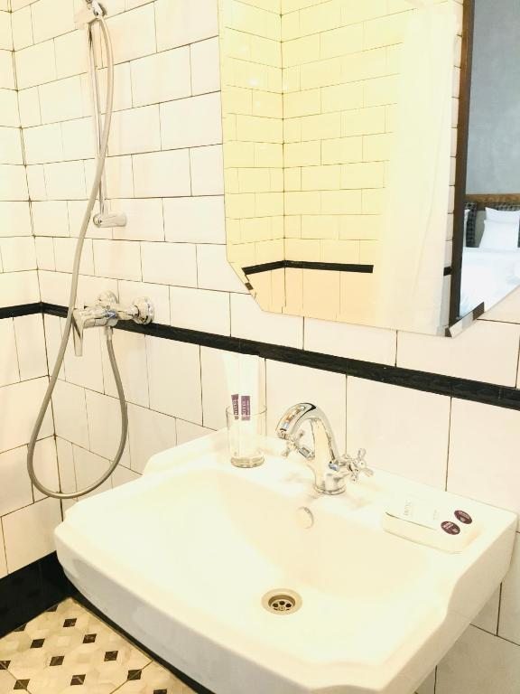 Двухместный (Большой двухместный номер с 1 кроватью), ZOR HOTEL
