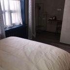 Двухместный (Большой двухместный номер с 1 кроватью), ZOR HOTEL