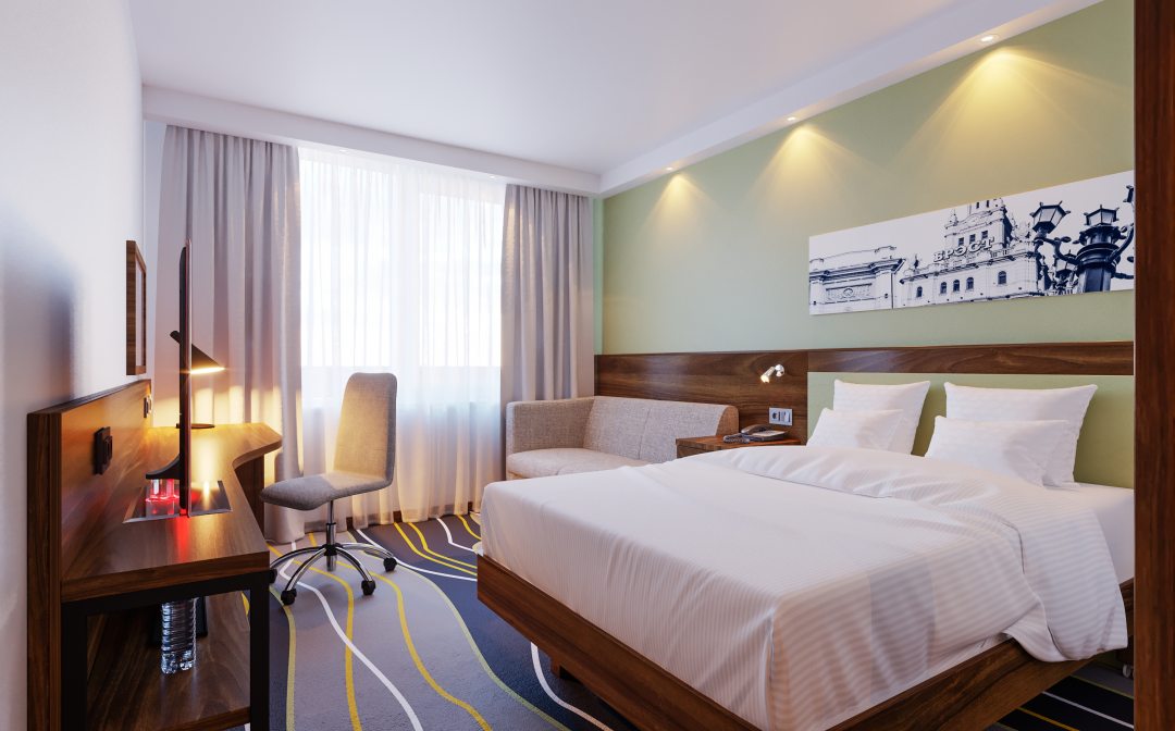 Семейный (Семейный номер с кроватью Queen size и диваном (с завтраком)) отеля Hampton by Hilton Brest, Брест