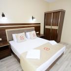 Двухместный (Большой двухместный номер с 1 кроватью), Hotel 725 B