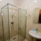 Двухместный (Большой двухместный номер с 1 кроватью), Hotel 725 B