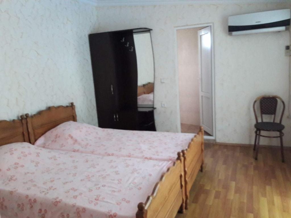 Двухместный (Двухместный номер с 2 отдельными кроватями и видом на горы) загородного отеля Hotel Lika, Батуми