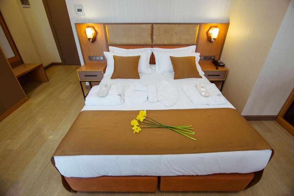 Двухместный (Стандартный двухместный номер с 1 кроватью), New Wave Hotel