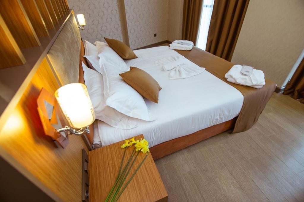 Сьюит (Полулюкс), New Wave Hotel