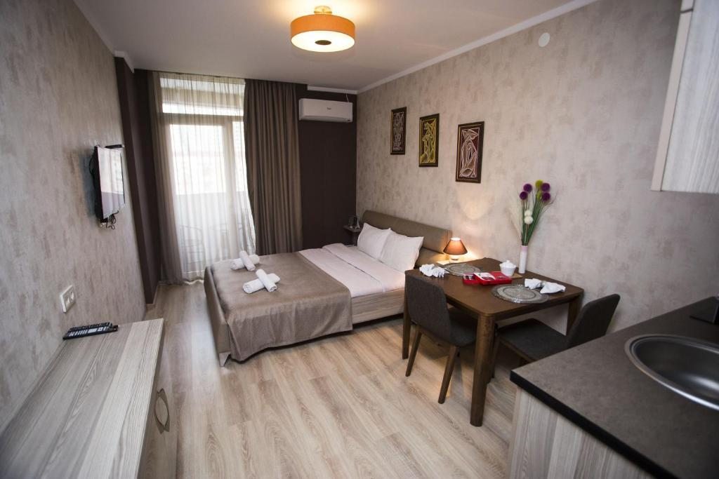 Двухместный (Бюджетный двухместный номер с 1 кроватью) отеля ORBI Residence On Black Sea Coast, Батуми