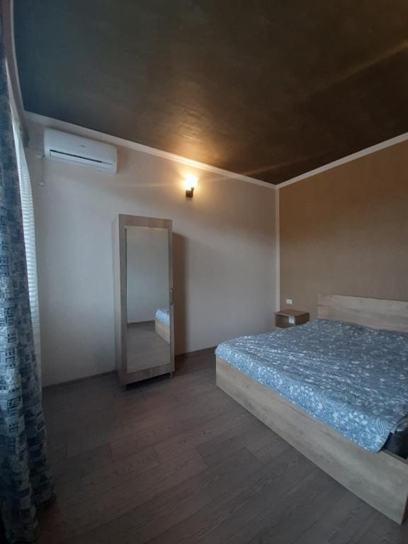 Двухместный (Двухместный номер с 1 кроватью и собственной ванной комнатой) гостевого дома Pavillion Guest House, Батуми