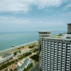 Апартаменты (Апартаменты-студия с видом на море), Premium Apartment Sea Towers Suite