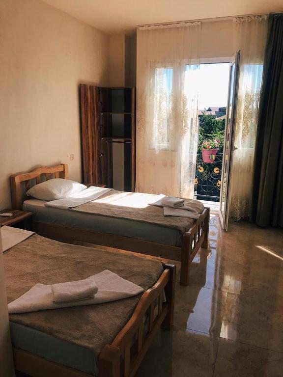 Двухместный (Двухместный номер с 1 кроватью или 2 отдельными кроватями) гостевого дома Rudi Guest House, Батуми