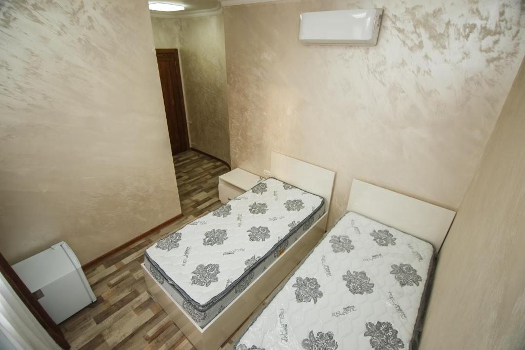 Двухместный (Двухместный номер с 2 отдельными кроватями и видом на море) отеля Villa Avgia, Батуми