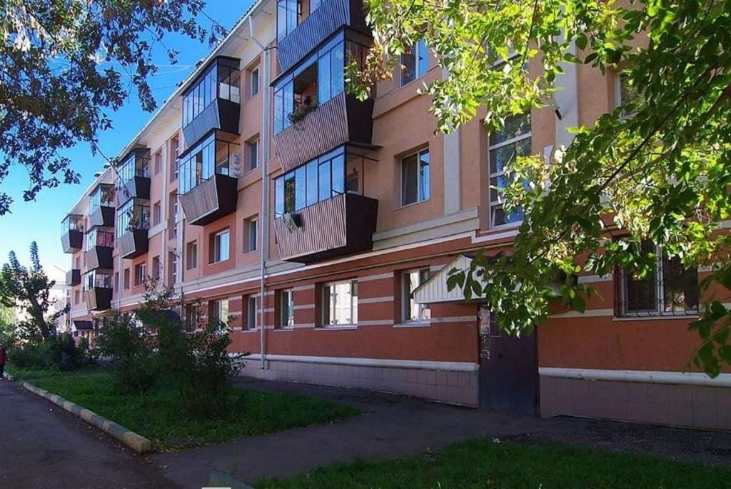 Апартаменты (Апартаменты) апартамента улица Гагарина 9 (в центре), Альметьевск