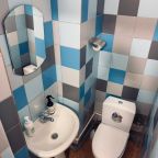 Трёхместный и более, Отель ЯРанга