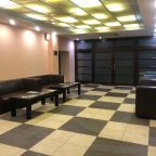 Холл на первом этаже