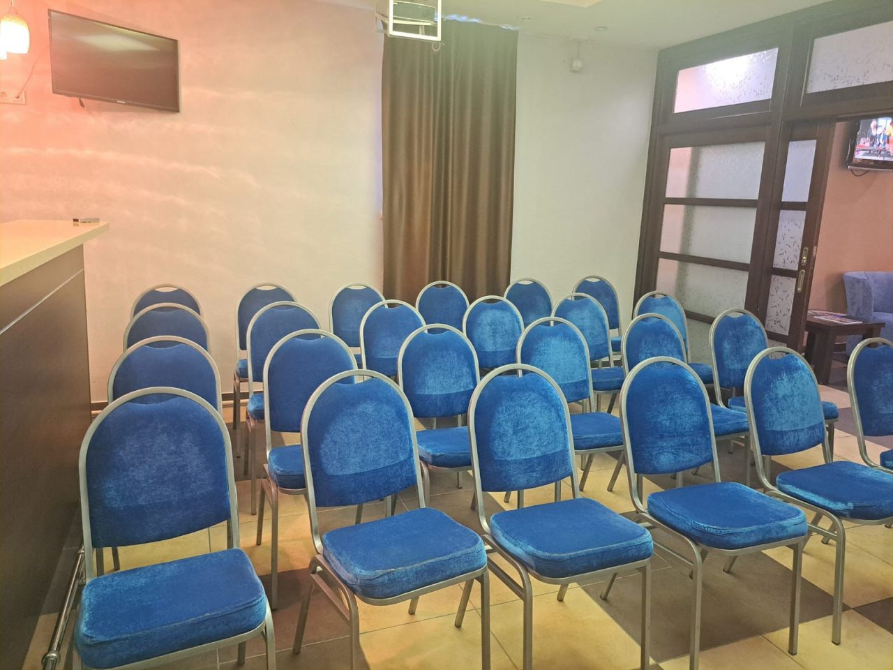 Конференц-зал