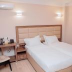 Двухместный (Двухместный номер Делюкс с 2 отдельными кроватями), Hotel Resident Bishkek, Отель Резидент Бишкек