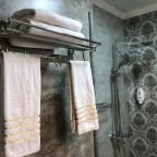 Двухместный (Двухместный номер Делюкс с 2 отдельными кроватями), Hotel Resident Bishkek, Отель Резидент Бишкек