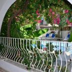 Апартаменты (Апартаменты-студио), Aquarius Hotel with garden view