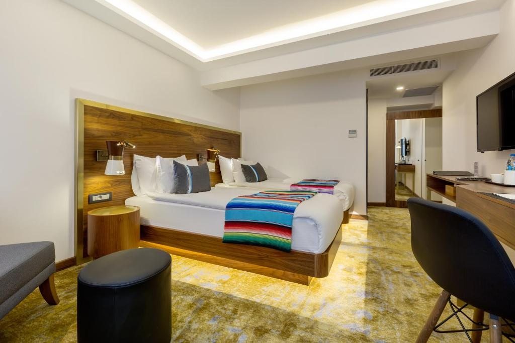 Двухместный (Двухместный номер Делюкс с 2 отдельными кроватями) отеля Hay Hotel Alsancak, Измир