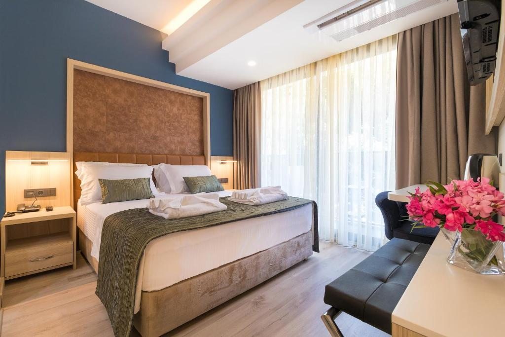 Двухместный (Двухместный номер эконом-класса с 1 кроватью) отеля AMOSSİA Elite Boutique Hotel, Мармарис
