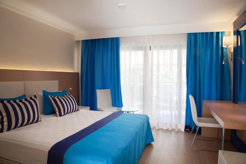 Двухместный (Стандартный двухместный номер с 1 кроватью) отеля Pegasos World, Сиде