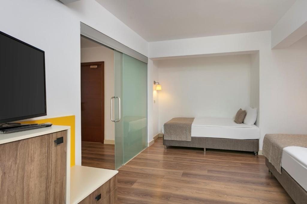 Семейный (Семейный номер), Seven Seas Hotel Blue - Ultra All Inclusive -Ex Otium Hotel Seven Seas-