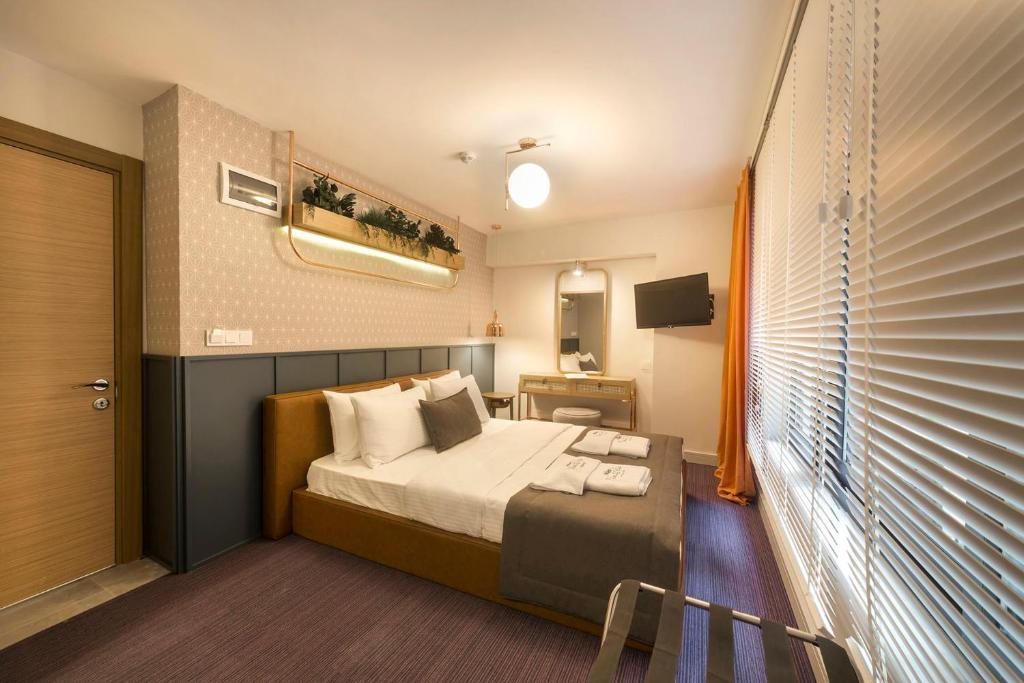 Двухместный (Большой двухместный номер с 1 кроватью) отеля Viva La Vita Butik Otel, Измир