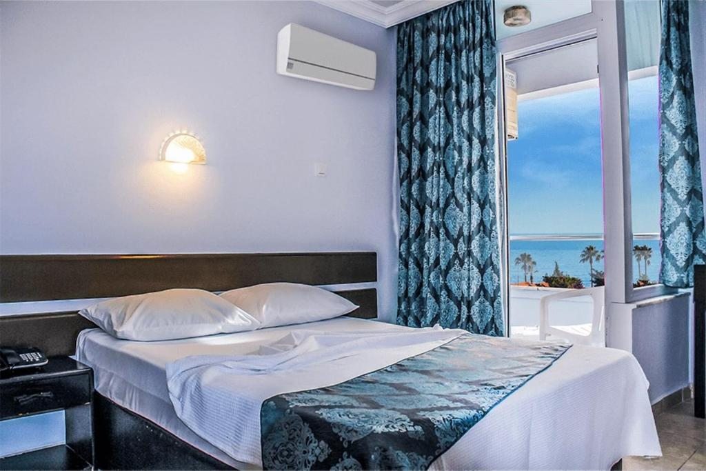 Двухместный (Двухместный номер с 1 кроватью, вид на море) отеля yamanlife hotel, Алания
