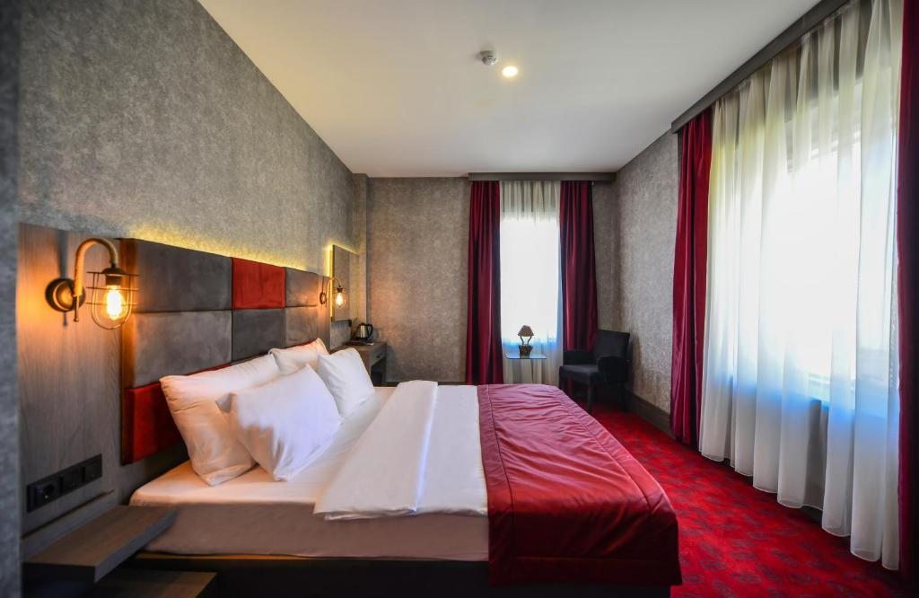 Двухместный (Стандартный двухместный номер с 1 кроватью) отеля A11 Hotel Atasehir, Стамбул