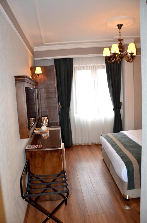Двухместный (Двухместный номер Делюкс с 1 кроватью) отеля Ahmet Efendi Konağı, Стамбул