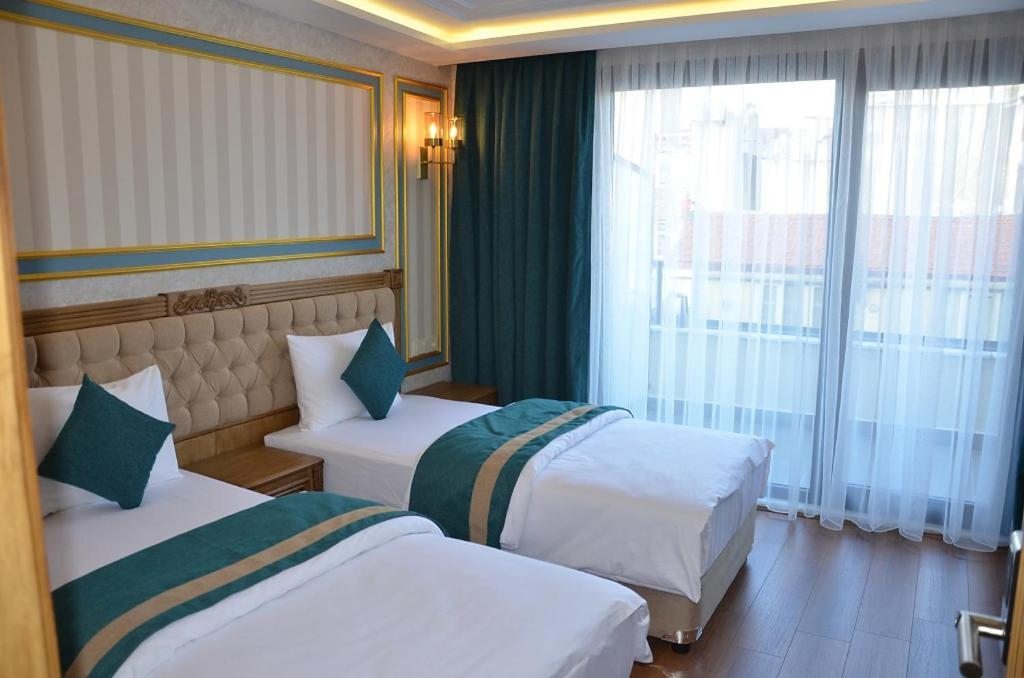 Двухместный (Улучшенный двухместный номер с 2 отдельными кроватями) отеля Ahmet Efendi Konağı, Стамбул