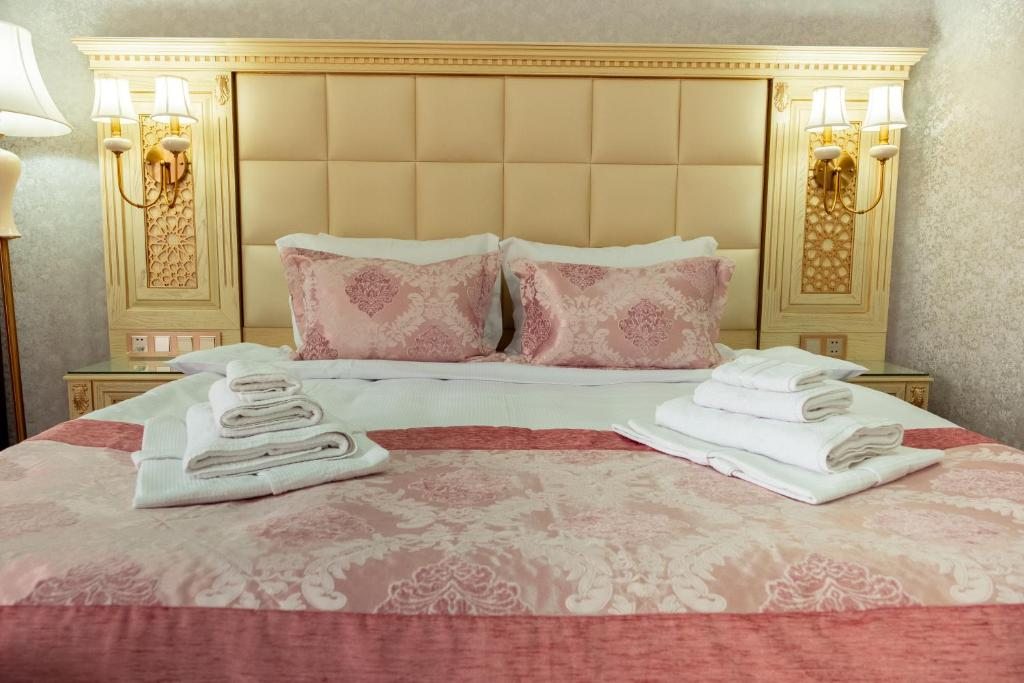 Семейный (Улучшенный семейный номер) отеля DiliMah Premium Luxury, Самарканд