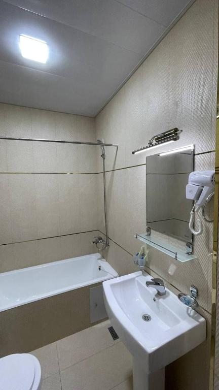 Двухместный (Двухместный номер с 1 кроватью или 2 отдельными кроватями) отеля IZUMRUD PALACE, Самарканд