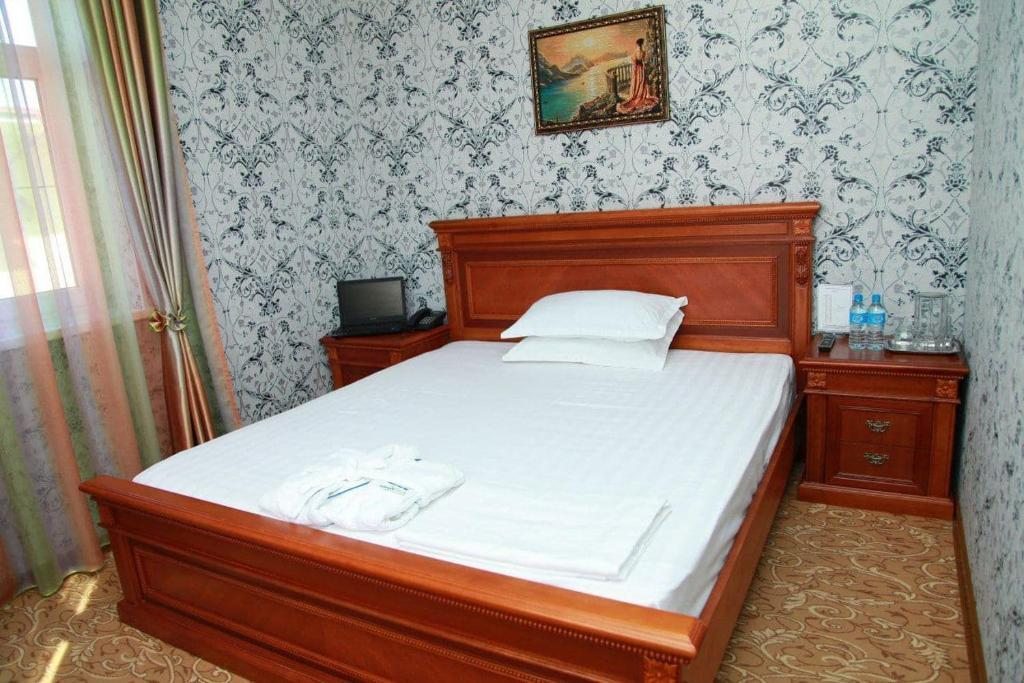 Двухместный (Двухместный номер Делюкс с 1 кроватью или 2 отдельными кроватями) отеля Maximum Hotel, Навои