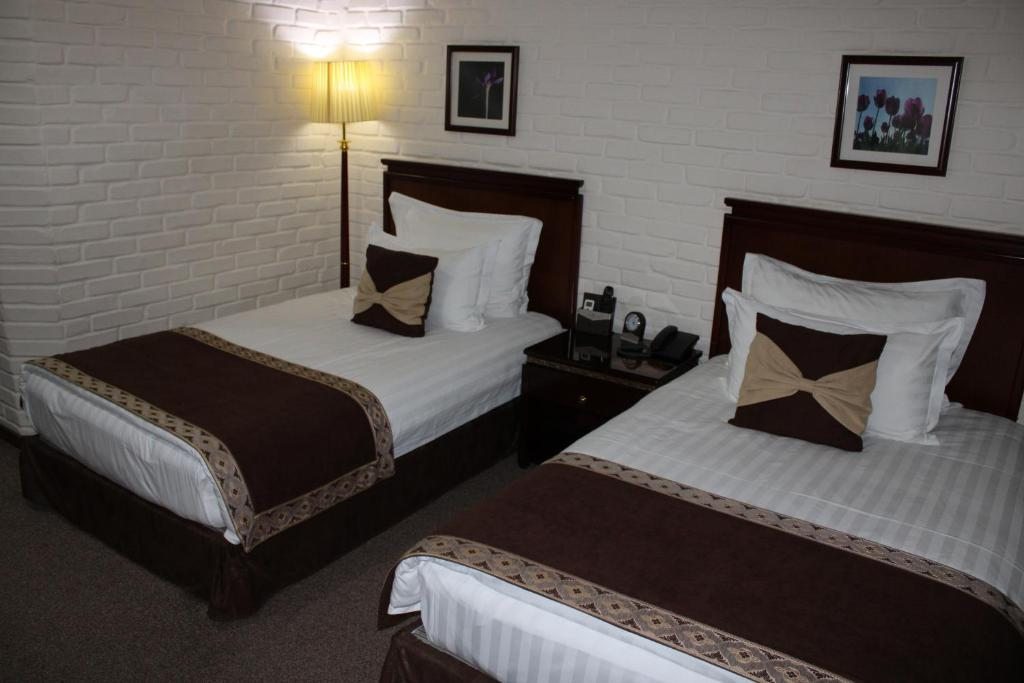 Двухместный (Бюджетный двухместный номер с 2 отдельными кроватями) отеля Zarafshan Grand Hotel, Навои