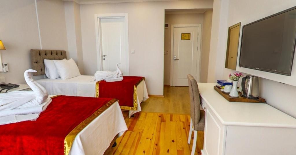 Двухместный (Двухместный номер эконом-класса с 2 отдельными кроватями - Первый этаж) отеля Beyazit Palace Hotel & Spa, Стамбул